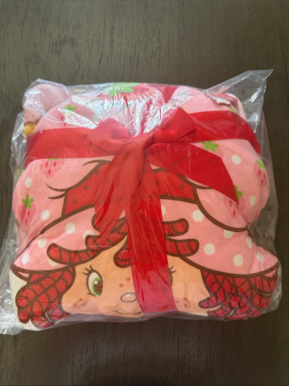 Strawberry Shortcake Pink Character Nogginz Pillow &Travel Blanket Set